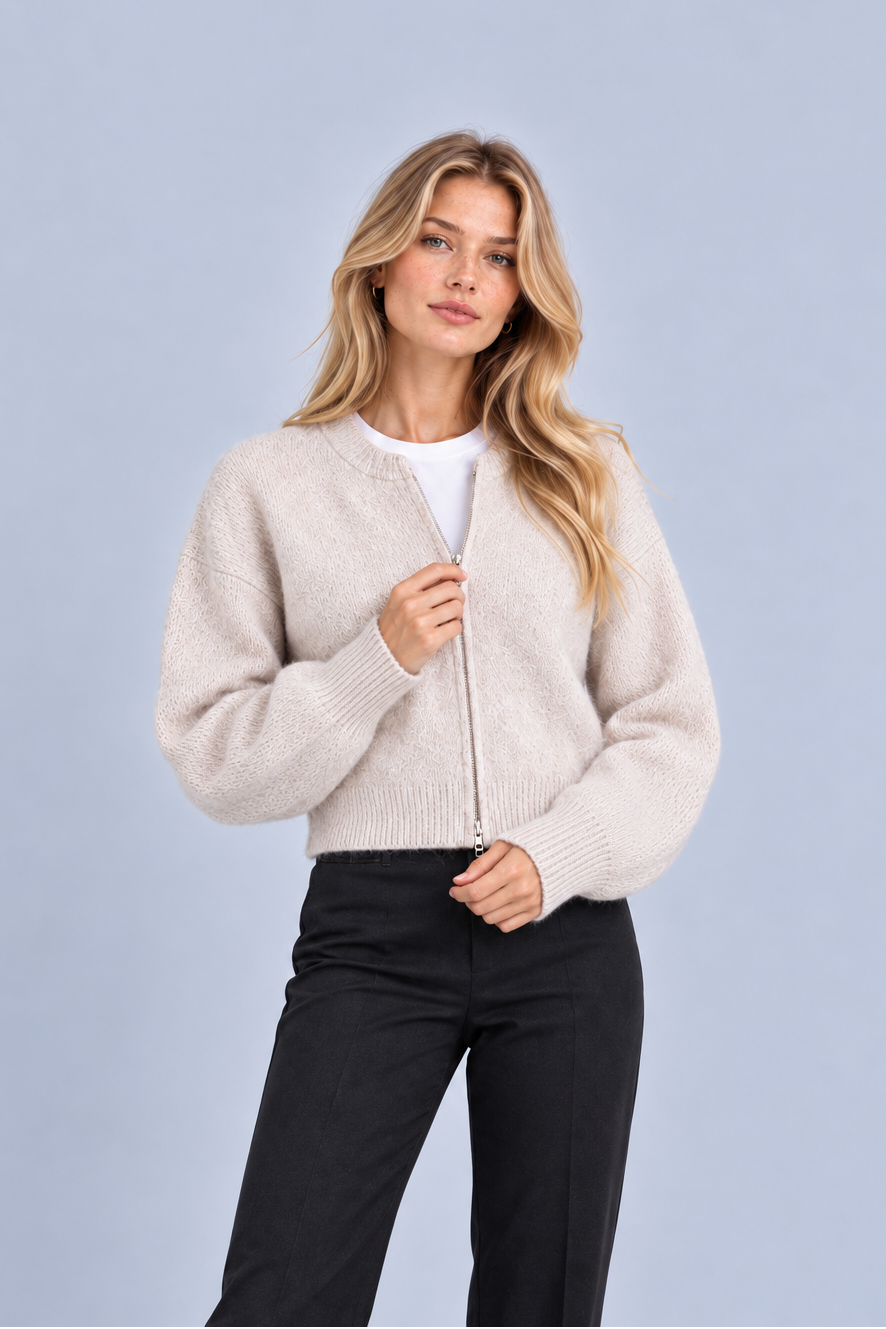 Women's Zip Up Knitted Cardigan – Relaxed Cream Knit