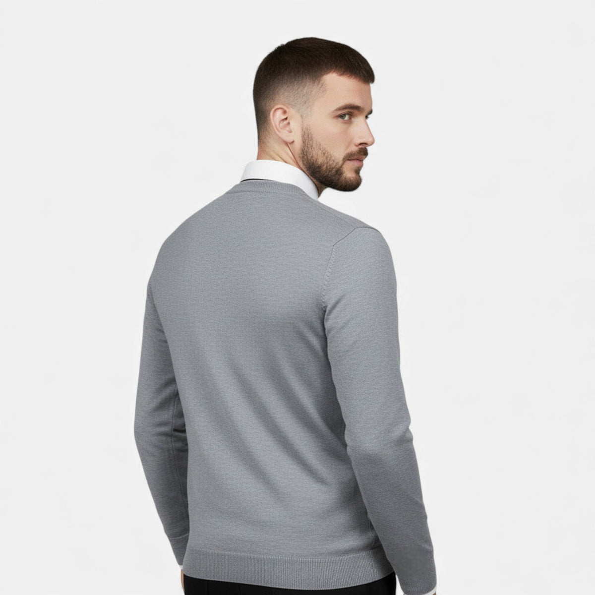 Men's V-Neck Knit Jumper – image 6