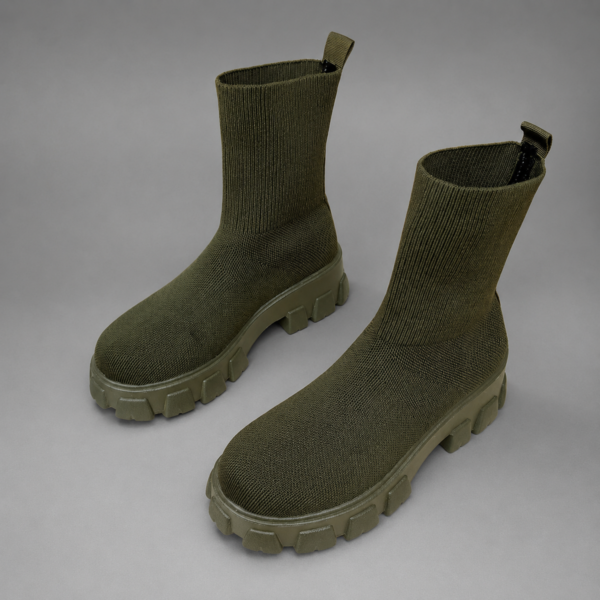 Women's Faux Fur Lined Stretch Ankle Boots in Green