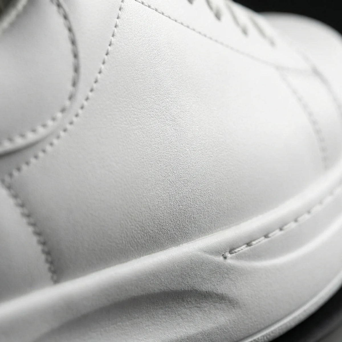 Women's White Cushioned Trainers – view 3