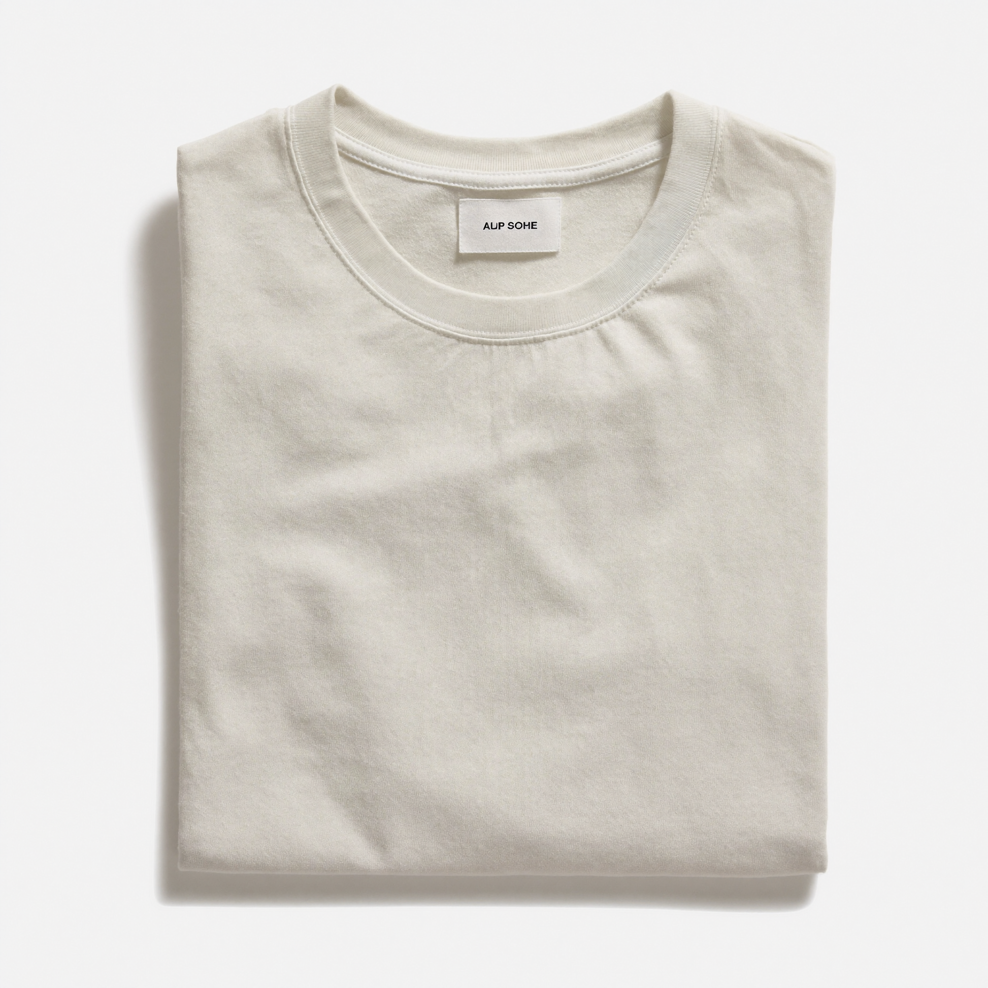 The Basic T folded - White