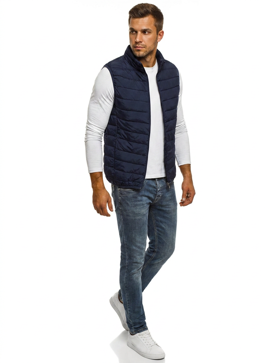 Covert Club casual bodywarmer, three-quarter angle