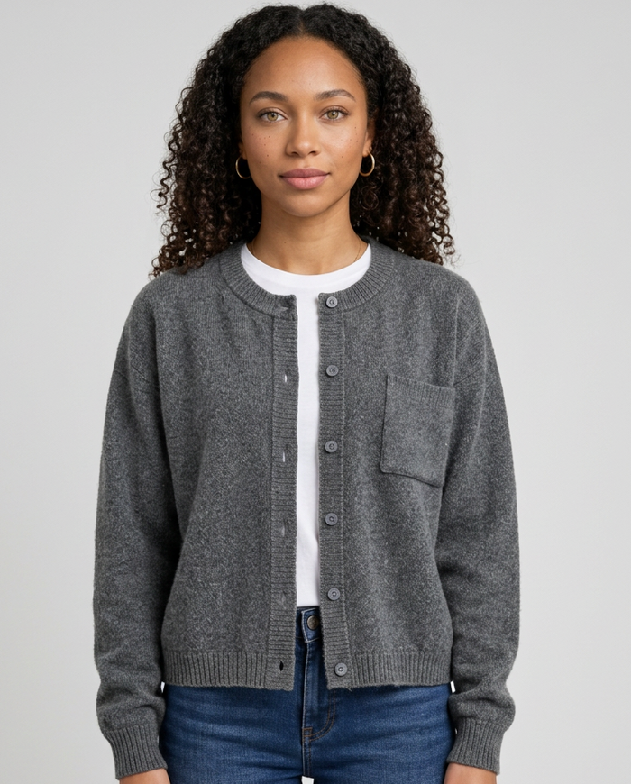 Women's Relaxed V-Neck Pocket Cardigan in Grey