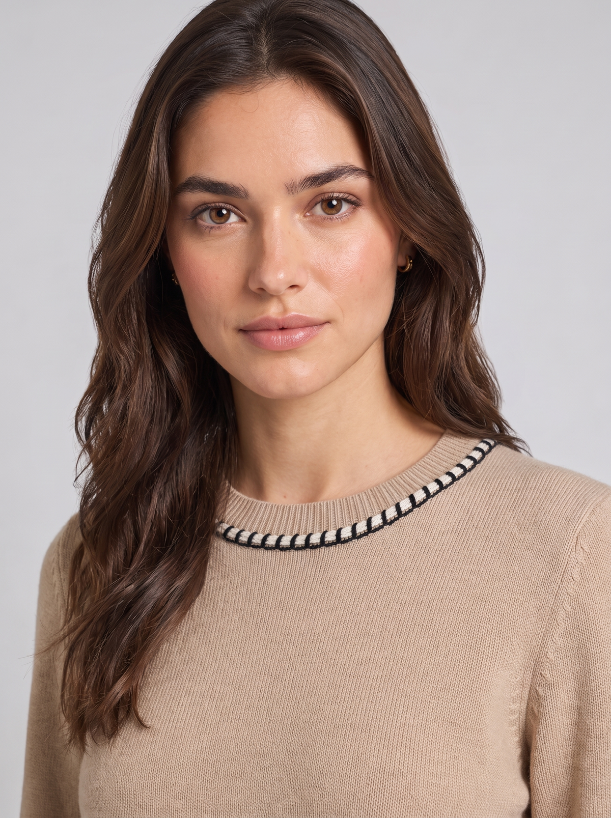 Women's Knitted Co Ord Set in Beige – view 3
