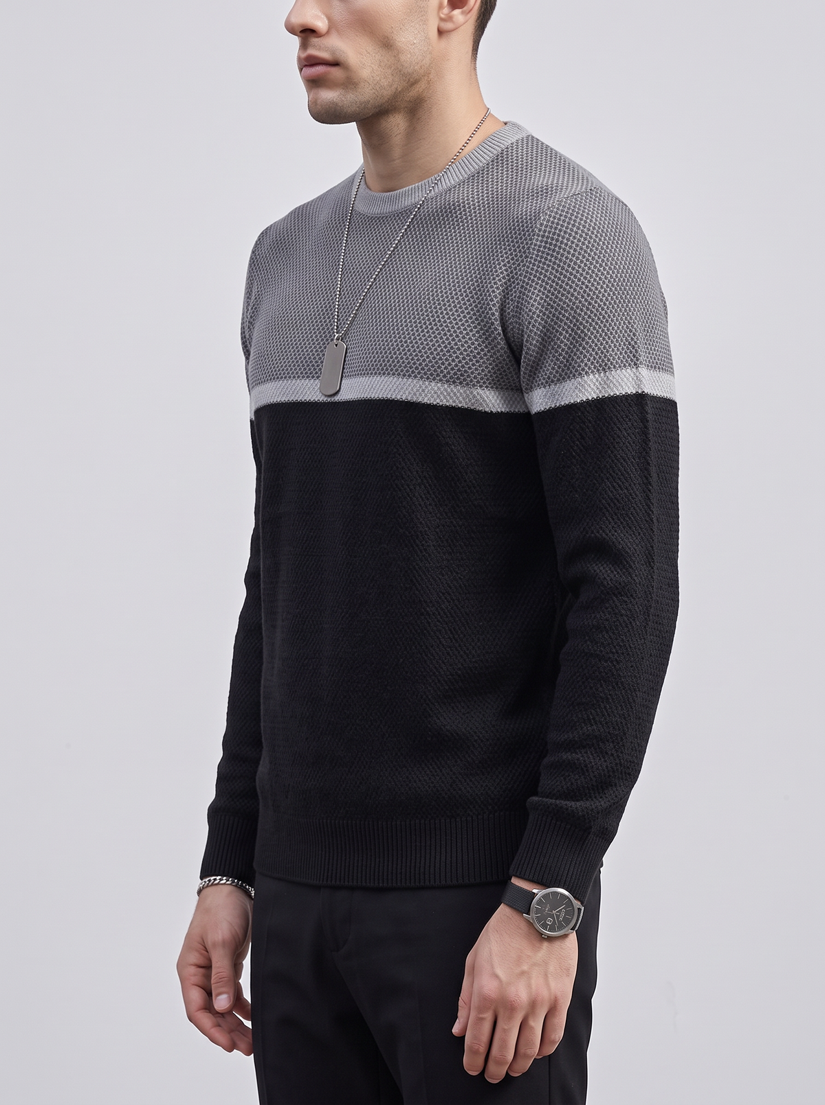 Men's Jumper – Two-Tone Colour Block Knit Sweater in Grey & Black – side view