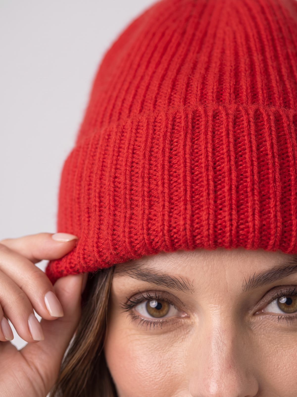 Women's Ribbed Turn Up Beanie – Cuffed Knit Winter Hat