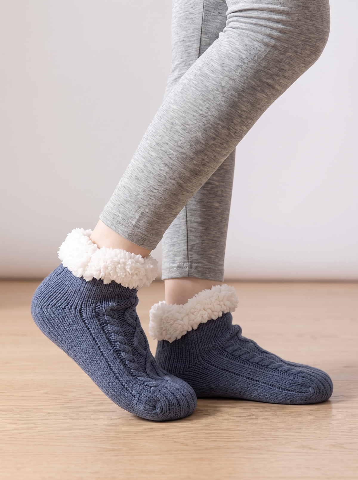 Women's Cable Knit Slipper Socks – Lined with Grip Soles