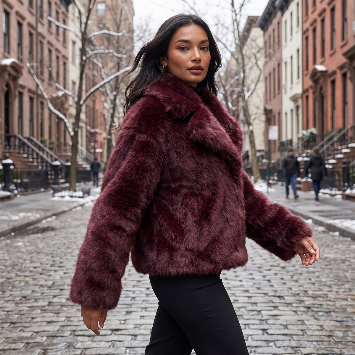 Women's Plush Faux Fur Winter Coat – view 5
